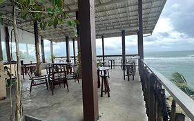 Galene Beach & Surf Weligama
